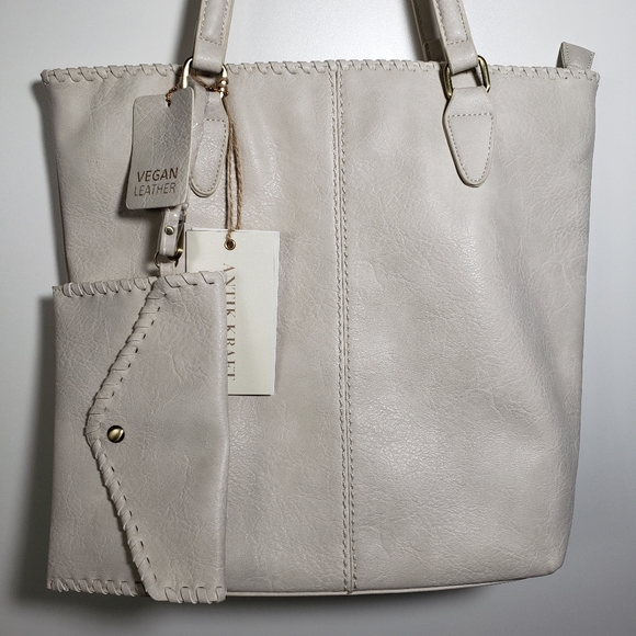 Vegan Leather Antik Kraft Handbag - Picture 4 of 8